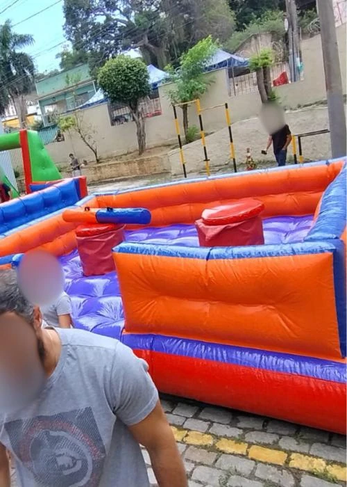 Guerra de cotonete inflável para aluguel