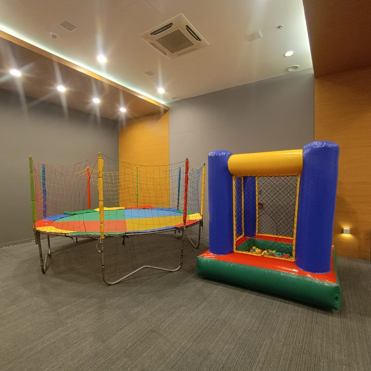 Loja de aluguel de brinquedos infantil