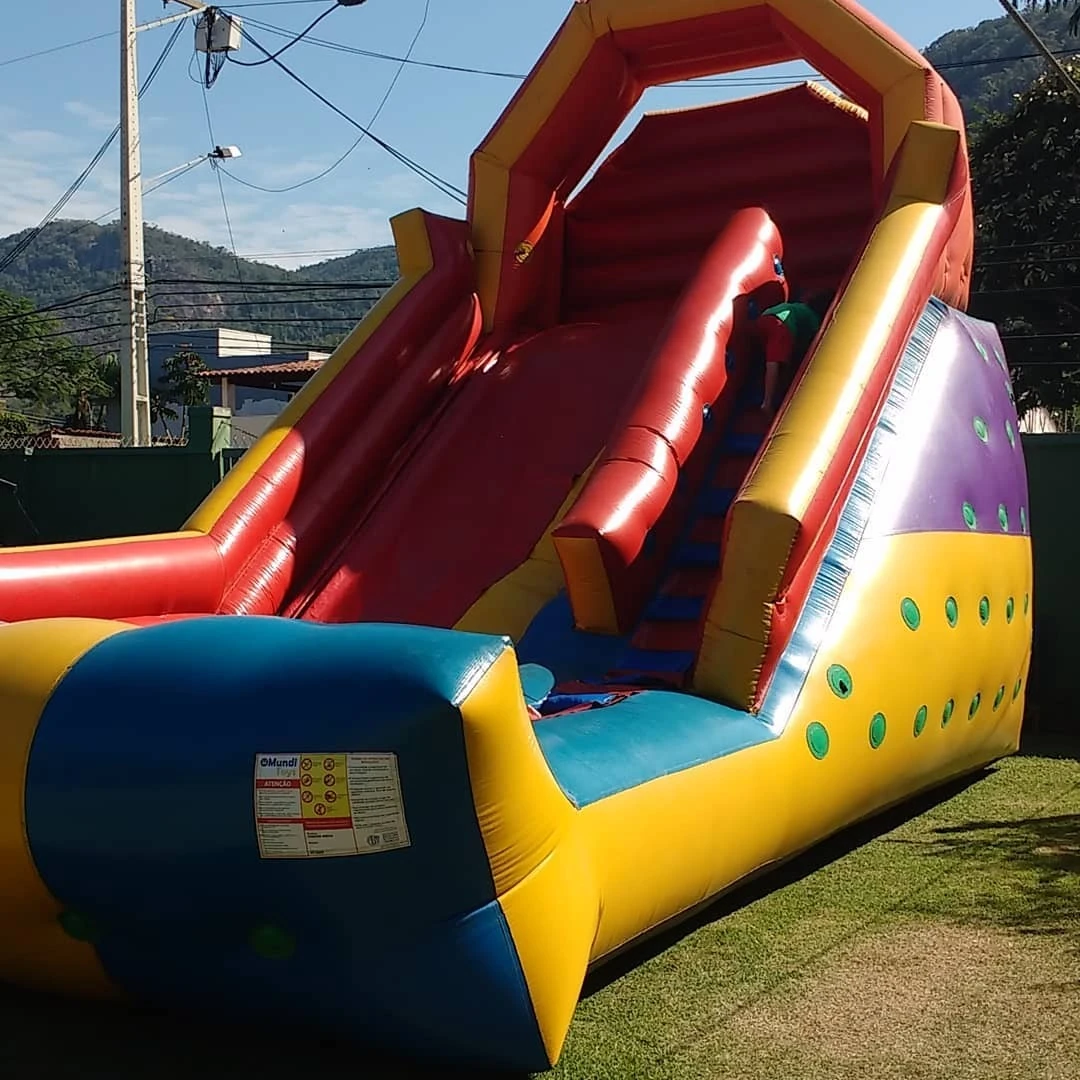 Toboágua para aluguel em São Gonçalo