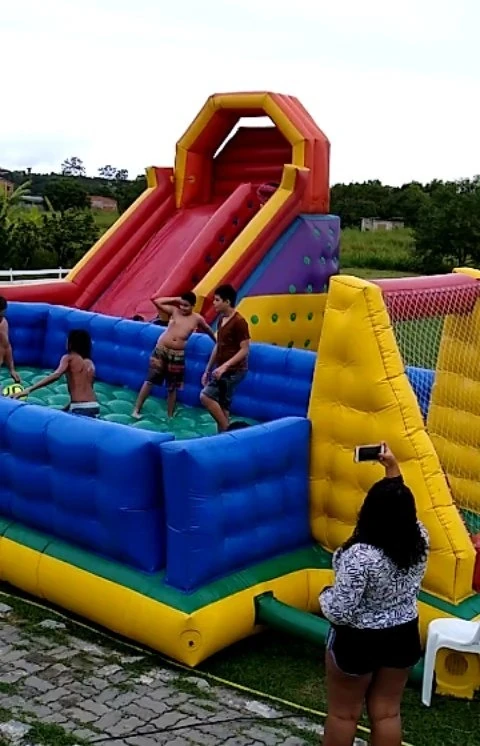 Toboágua para locação em eventos