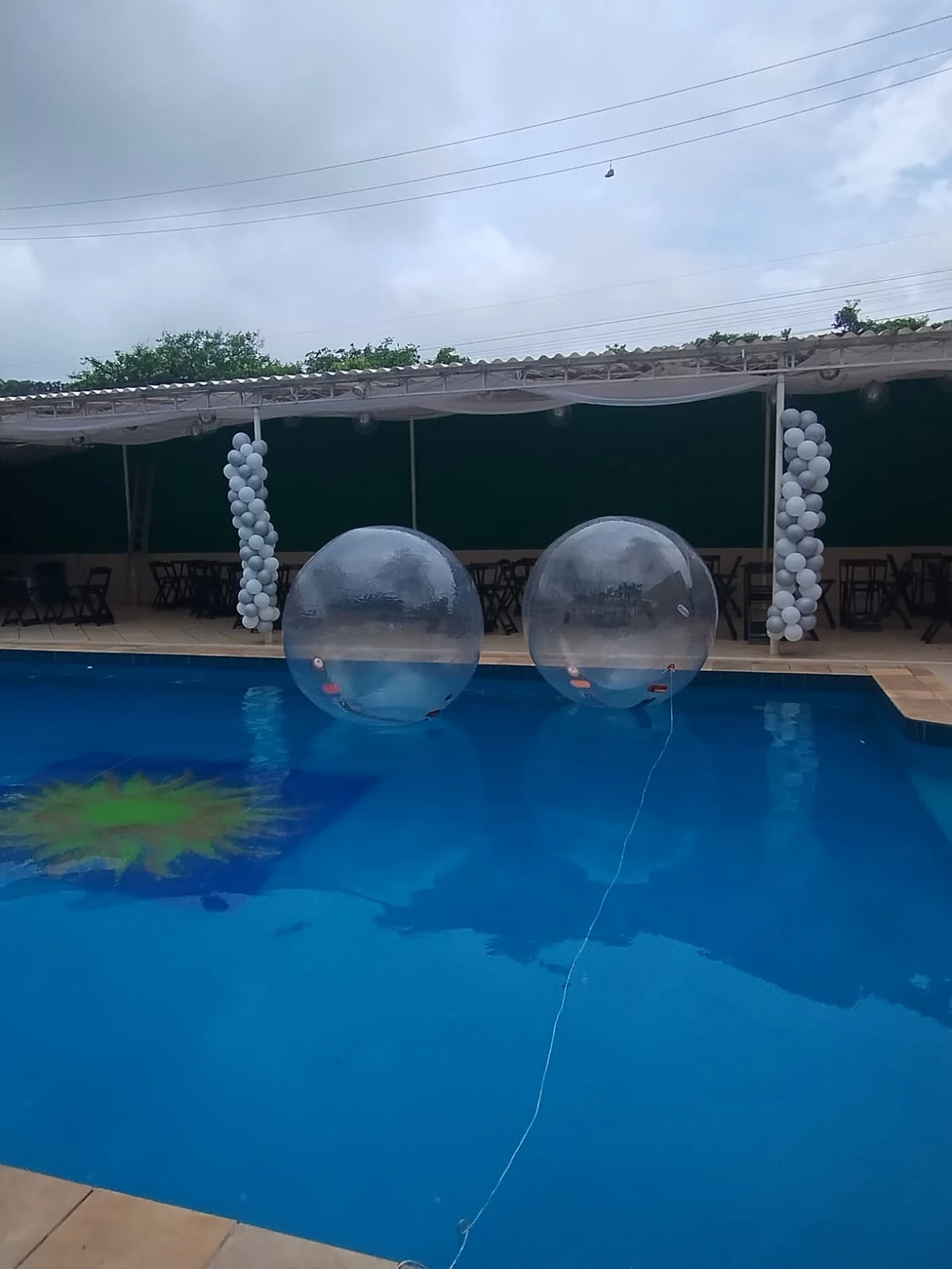 Water ball para locação